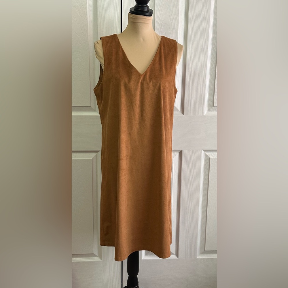 Anne Klein Tan Garment